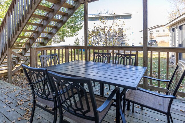 Building Photo - 204 Washington Park Blvd