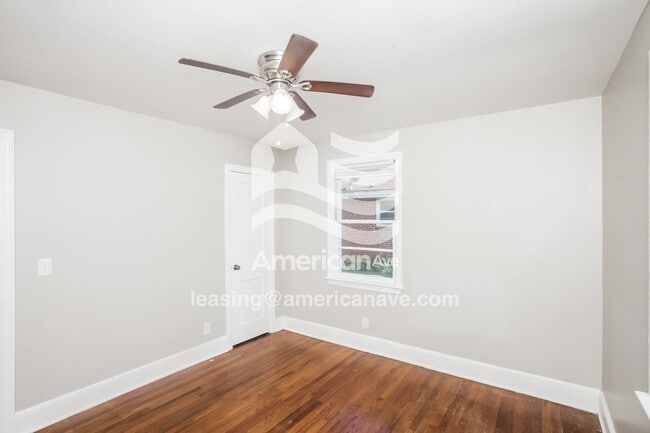Building Photo - 227 17th St
