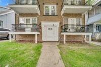 Building Photo - 3381 E 143rd St
