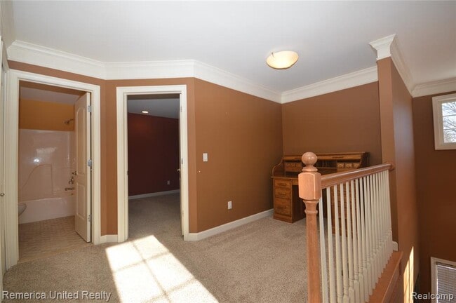 Building Photo - 42965 River Bend Dr