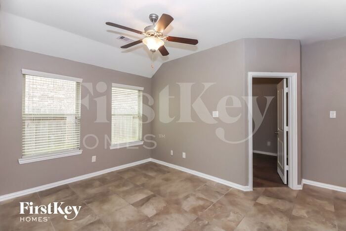 Building Photo - 4243 Bearberry Ave