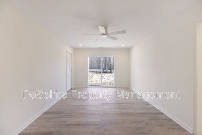 Building Photo - 4204 Brush Hill Rd