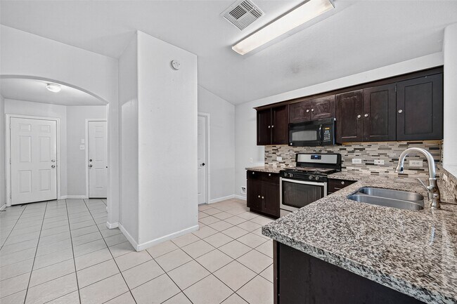 Building Photo - 10907 Barker Gate Ct