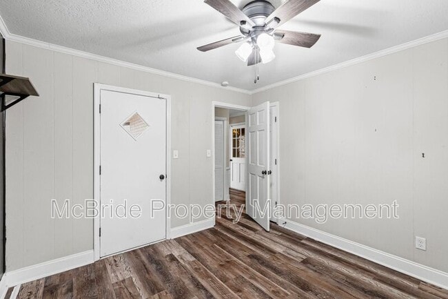 Building Photo - 1304 Dominica Dr