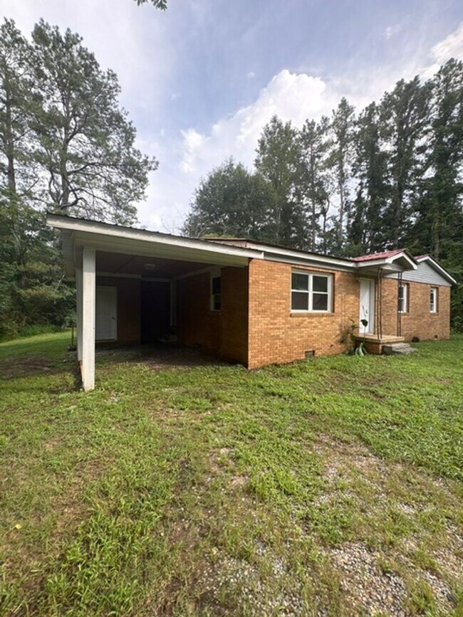 Building Photo - 63 Co Rd 4050