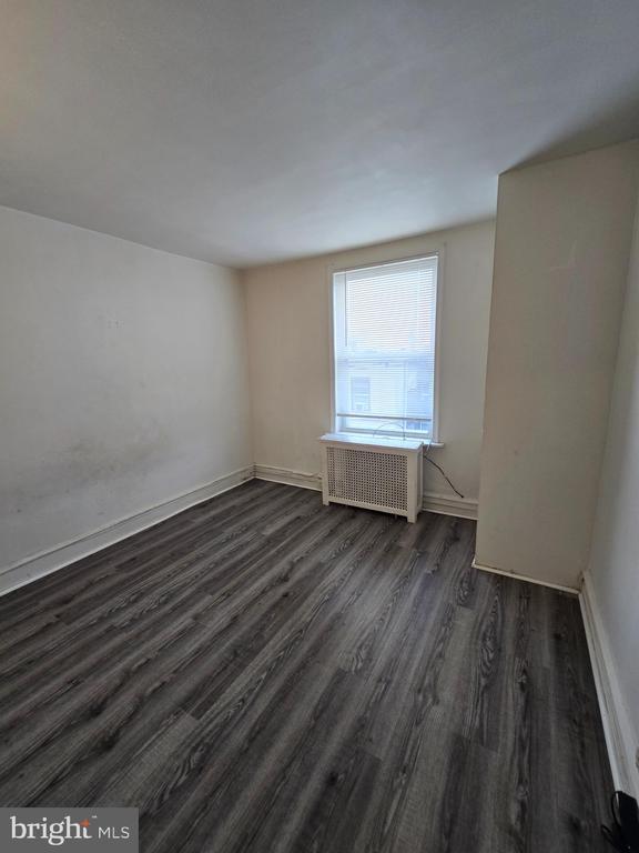 Building Photo - 158 Rosemar St