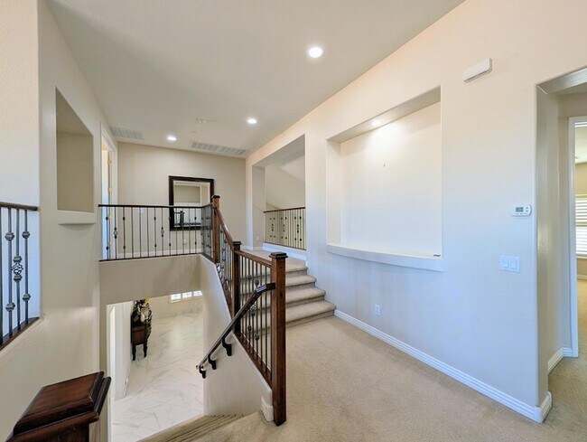 Building Photo - 27321 N Gidiyup Trail