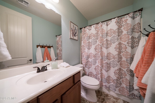 Building Photo - 2681 E Hampton Ln