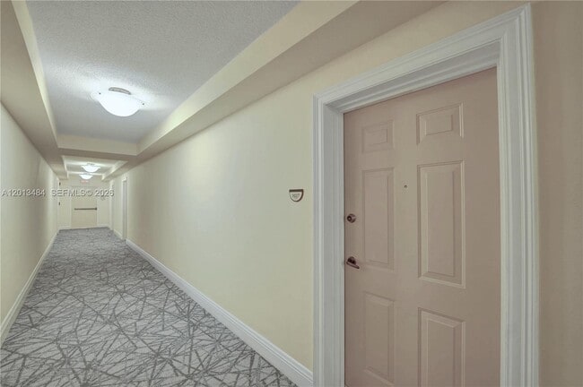 Building Photo - 2501 S Ocean Dr