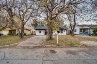 Building Photo - 2110 Aggie Dr
