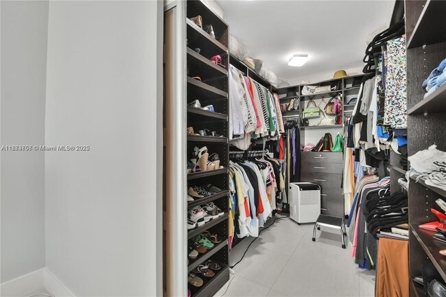 Building Photo - 5750 Collins Ave
