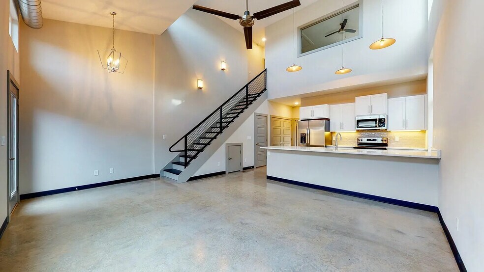 Building Photo - 716 Burnett Farm Ln