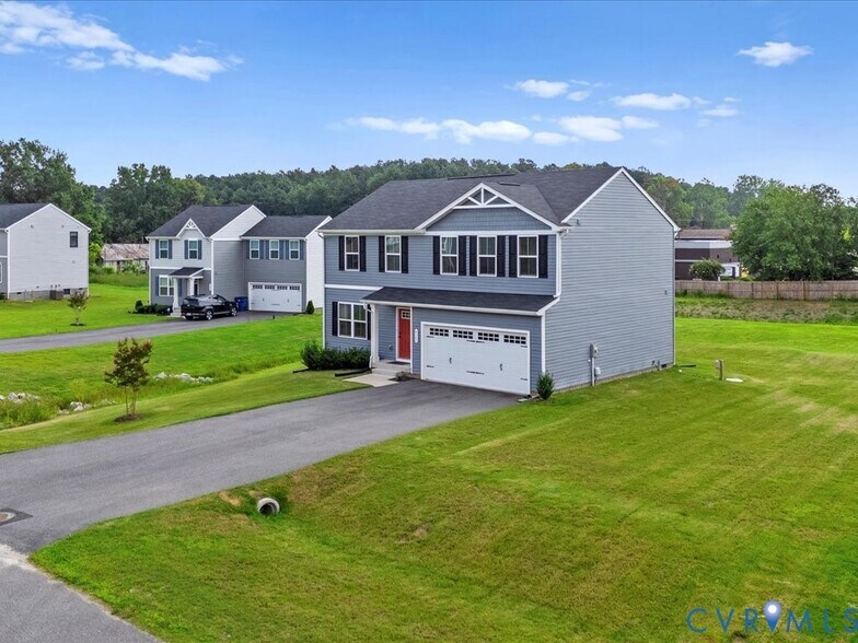 Building Photo - 4905 Gerald Dr