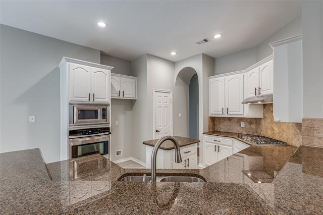 Building Photo - 3003 Quail Hollow