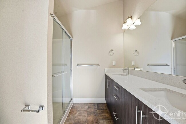 Building Photo - 3906 Nicholson Rd