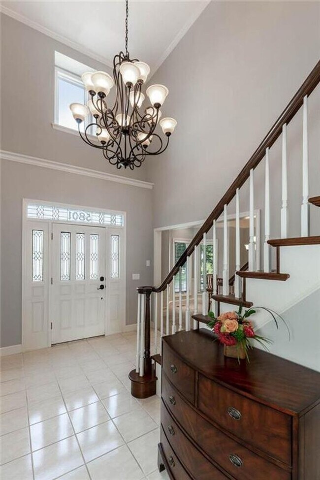 Building Photo - {5801} Spacious 2 Story Home in highly des...