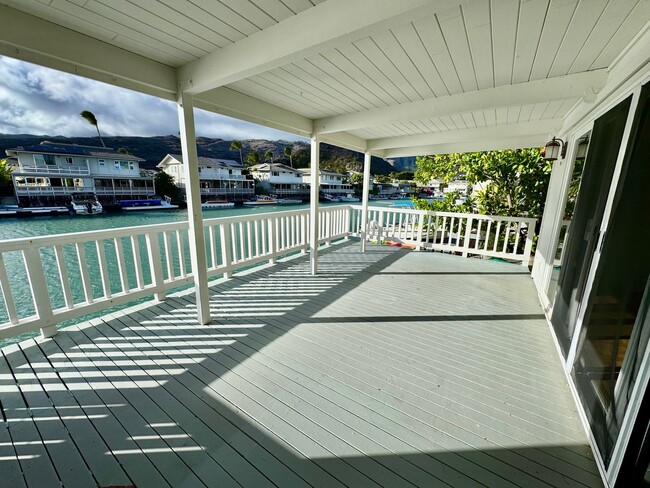 Building Photo - 3/2.5/2 Townhome located in Kuapa Isle-Wat...