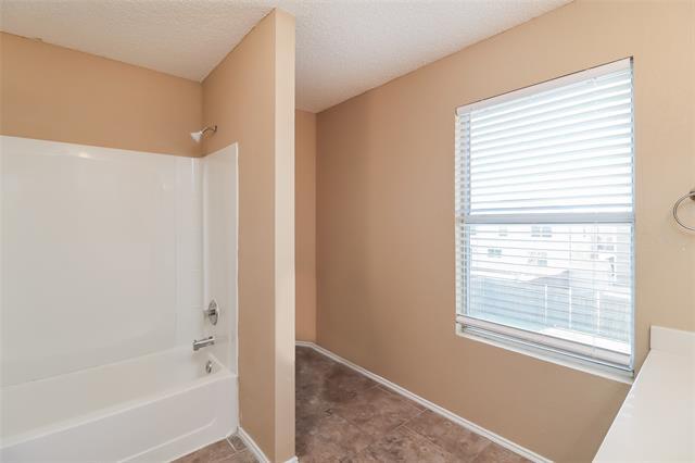 Building Photo - 321 Allenwood Dr