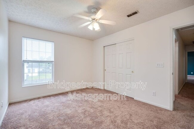 Building Photo - 4448 Forest Ridge Blvd