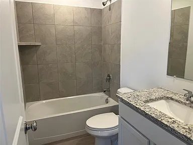 Building Photo - 2008 Wolford Wy