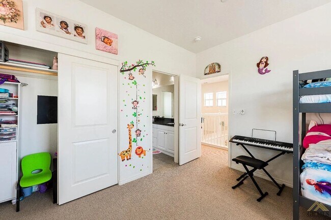 Building Photo - Wonderful Belcourt Community!!!