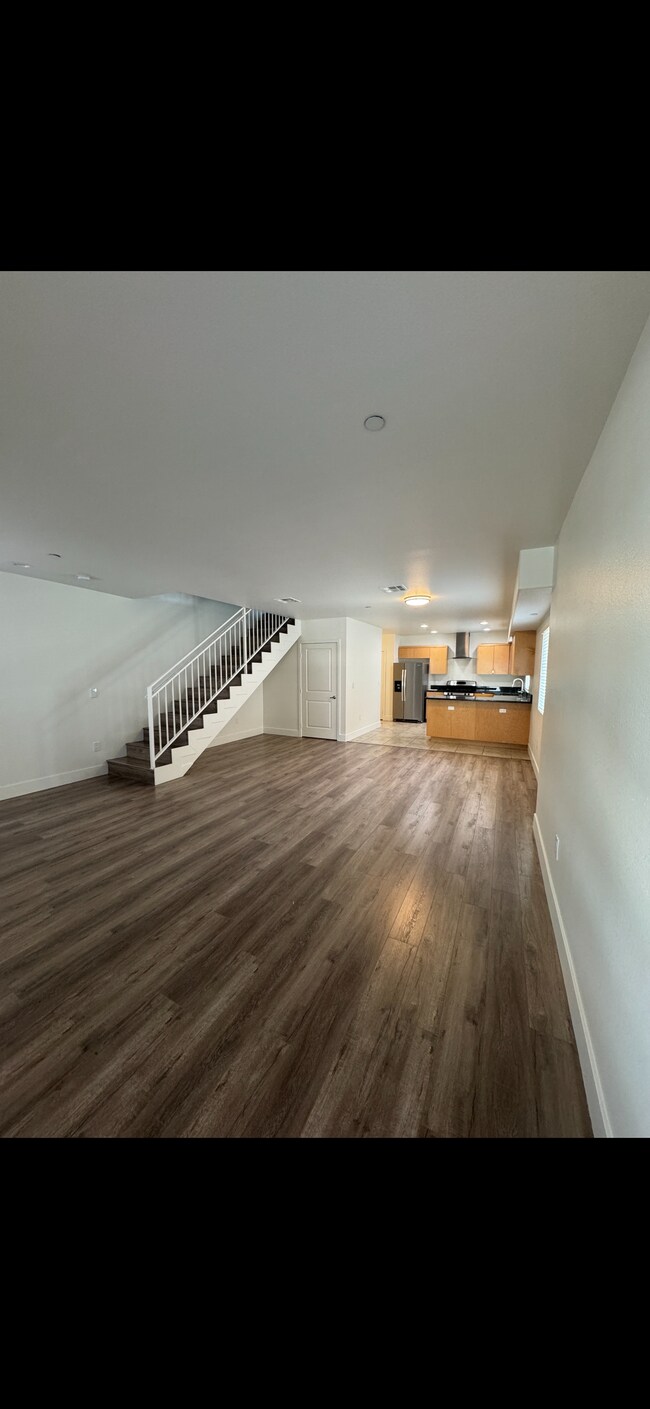 Building Photo - 11312 Huston St