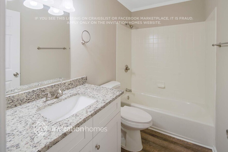 Building Photo - 3916 Amsbury Dr