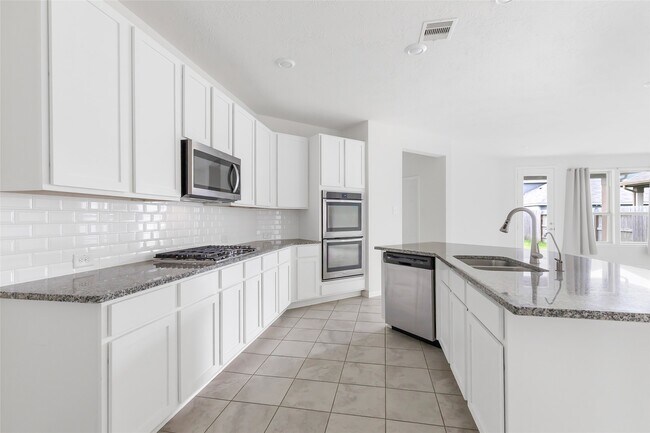 Building Photo - 15334 Rosehill Summit Ln