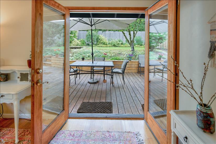 office/3rd bedroom french doors - 9506 SW 50th Ave