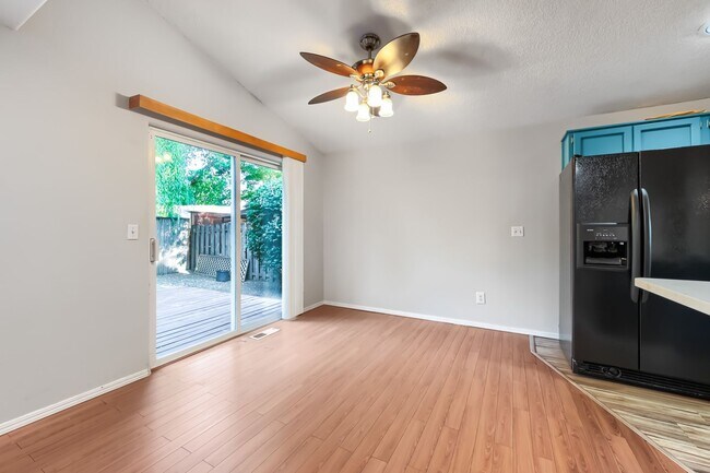 Building Photo - 4605 SW 164th Terrace