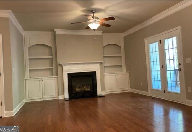 Building Photo - 12820 Doe Dr