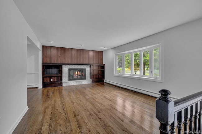 Building Photo - 94 Jessen Pl