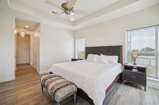 Building Photo - 520 Double Eagle Rnch Dr