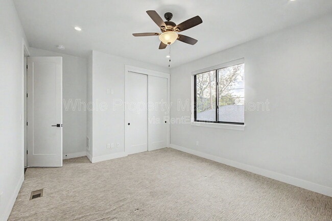 Building Photo - 4339 Kalamath St