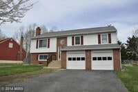 Building Photo - Great Stafford Location