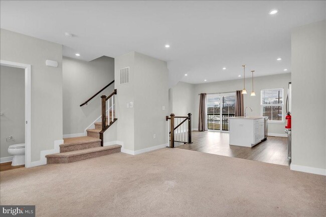 Building Photo - 83 Kohlmyer Dr