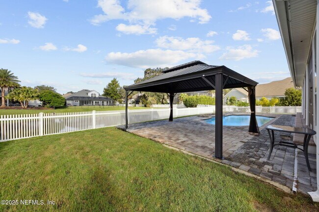 Building Photo - 1842 Paradise Moorings Blvd