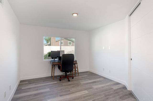 Building Photo - 3647 Hazelhurst Pl