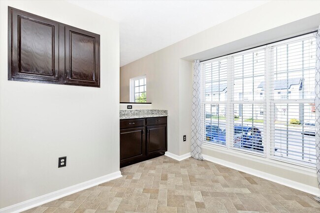 Building Photo - New Market West Rental