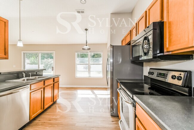 Building Photo - Living where You Love is Good for your Heart!