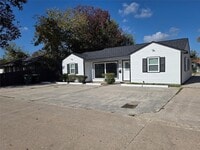 Building Photo - 13379 Force St