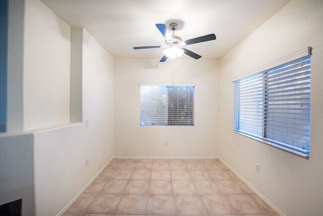 Building Photo - 2-Bedroom, 2-Bath House - Las Vegas, NV