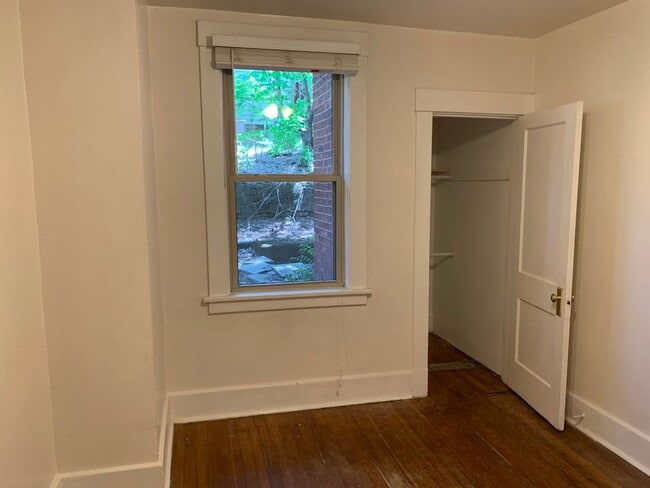 Building Photo - 2309 Eldridge St