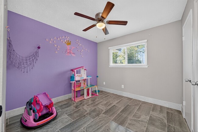 Building Photo - 8203 Huntermoor Cir