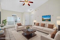 Building Photo - 2042 Wiley Oaks Ln