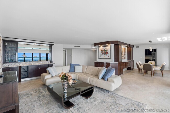 Building Photo - 5100 N Ocean Blvd