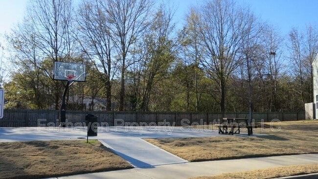 Building Photo - 1026 Paddington Dr