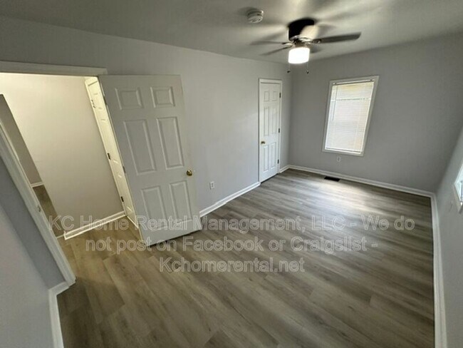 Building Photo - 4116 Springfield St