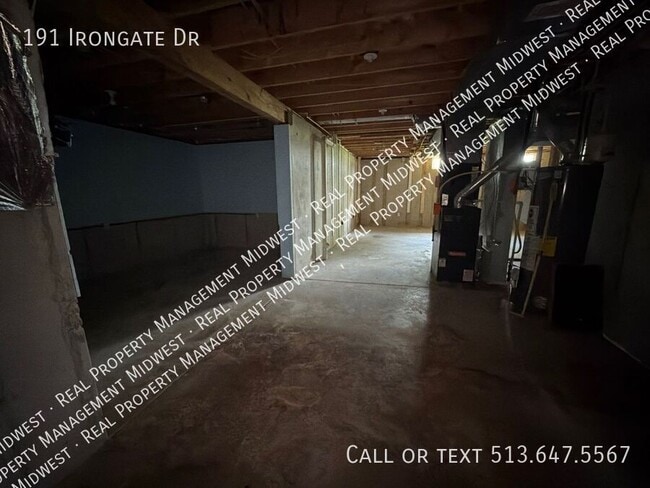 Building Photo - 191 Irongate Dr
