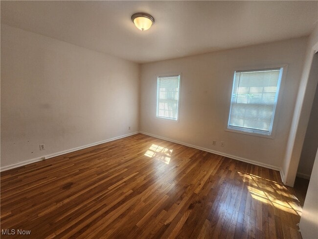 Building Photo - 9 Trenton Square